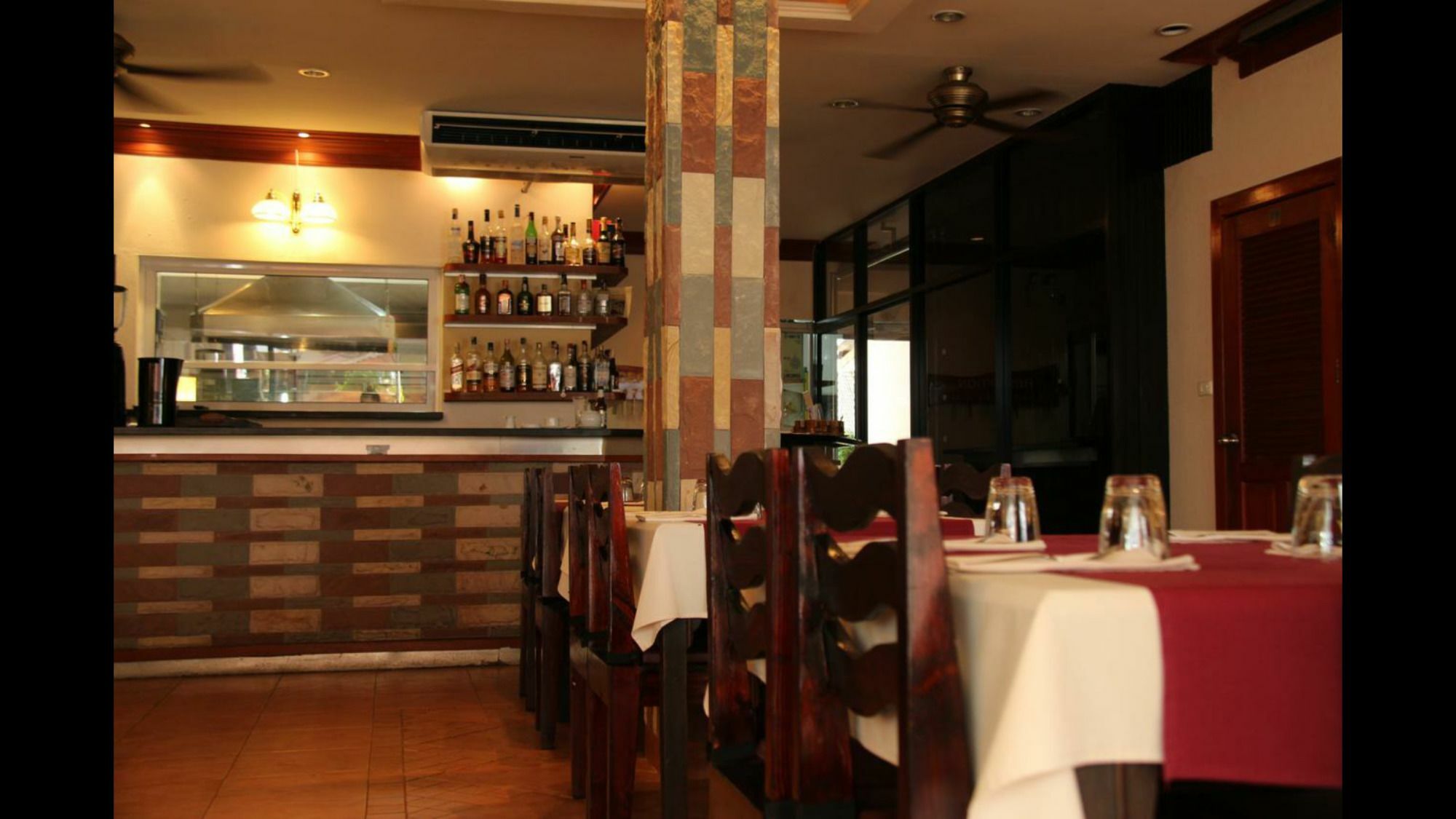 Avenue Beach Hotel Jomtien Beach Extérieur photo